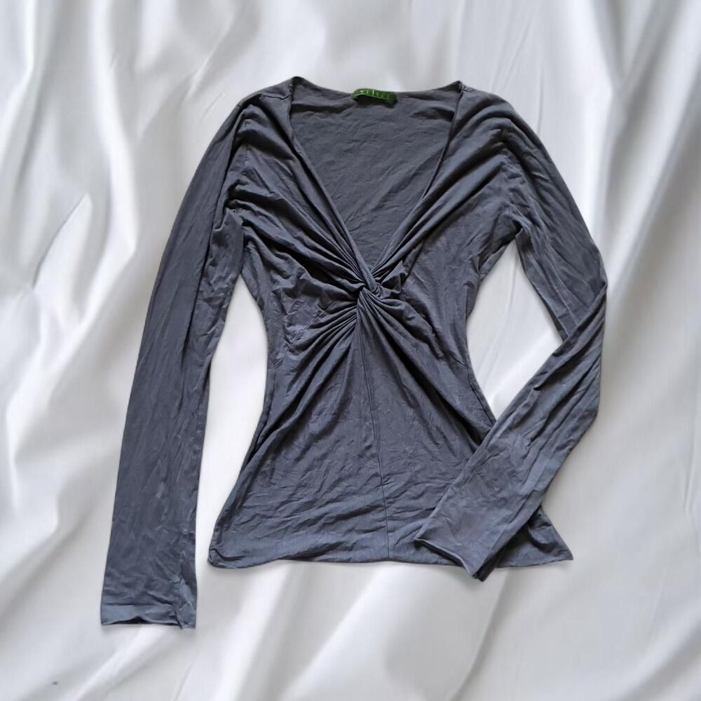 Velvet Woman's Twist Top